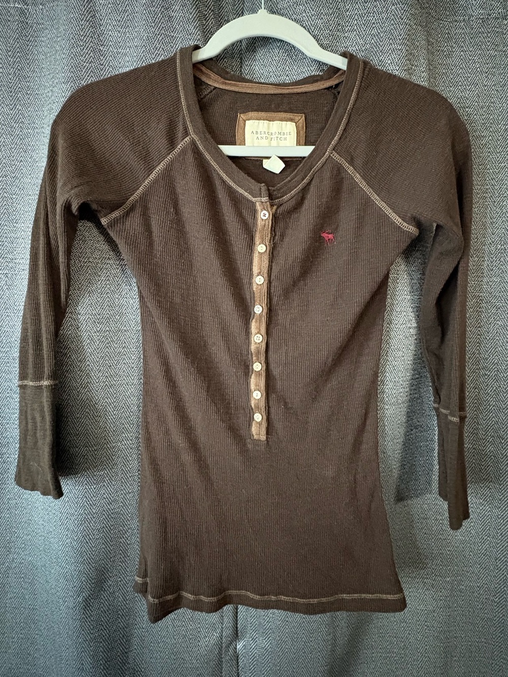 Y2K Abercrombie & Fitch Waffle Tee Size Medium